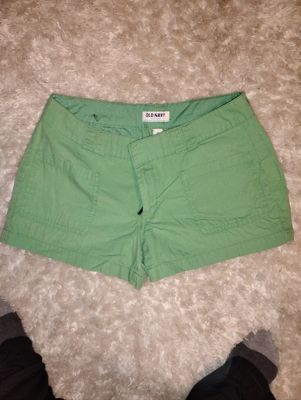 Old Navy Size 8 Green Casual Women's Shorts